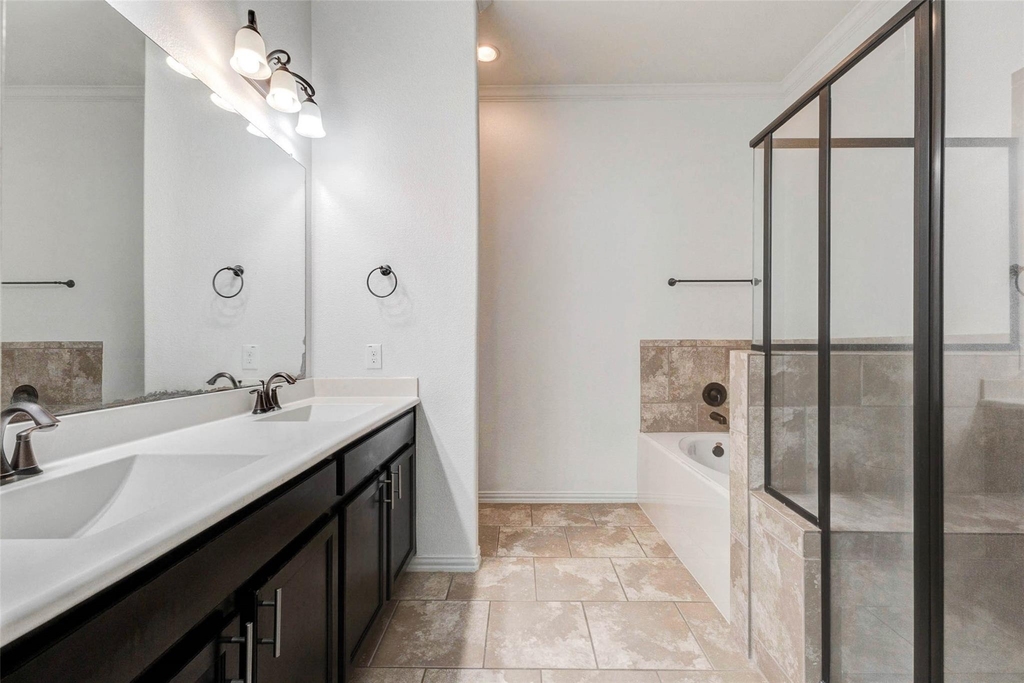 1511 Evermore Manor Lane - Photo 10