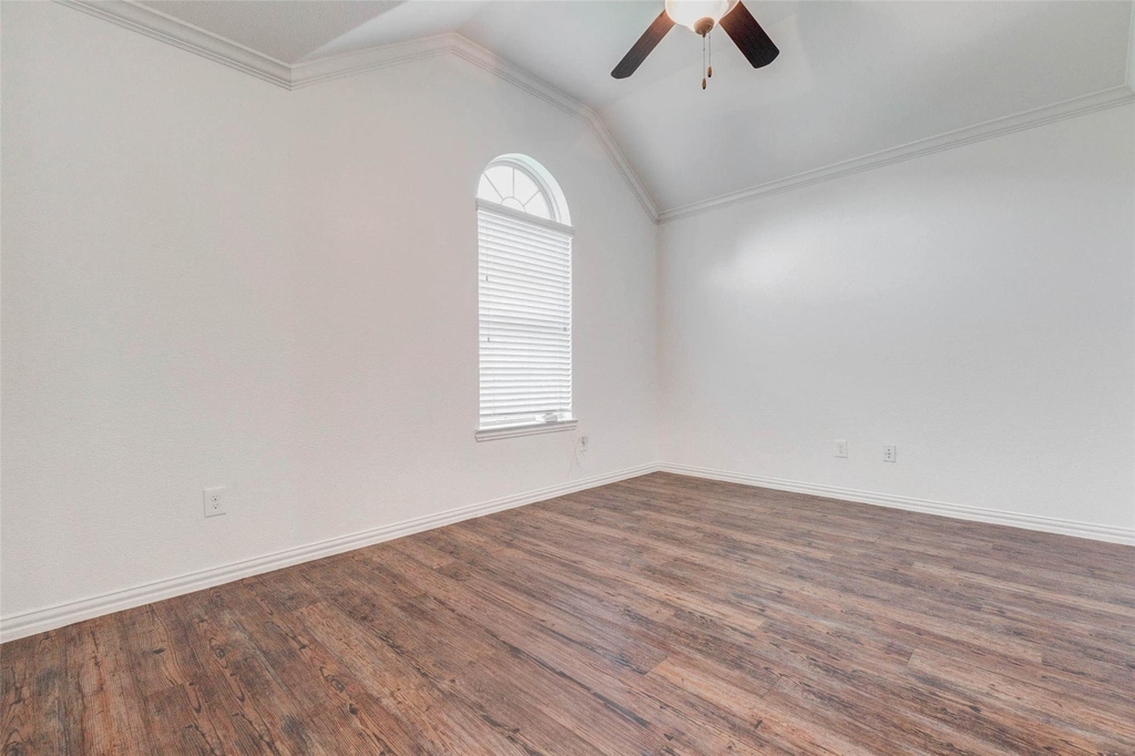 1511 Evermore Manor Lane - Photo 2