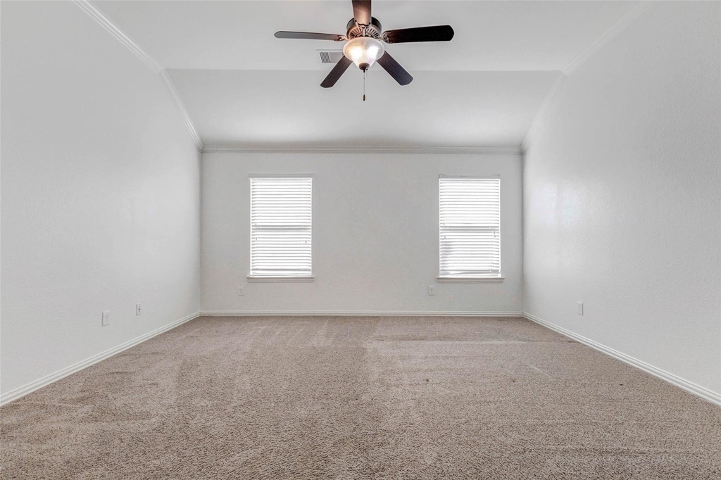1511 Evermore Manor Lane - Photo 11