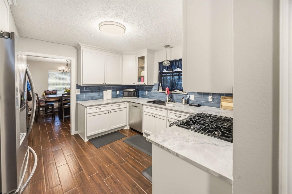 19302 Forest Fern Court - Photo 5