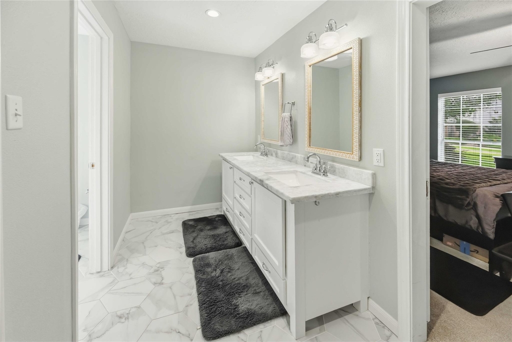 19302 Forest Fern Court - Photo 11