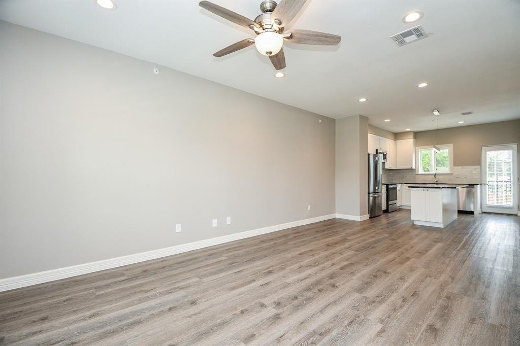 5262 Ella Boulevard - Photo 4