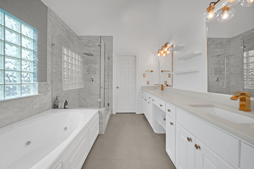 5323 Nolda Street - Photo 2