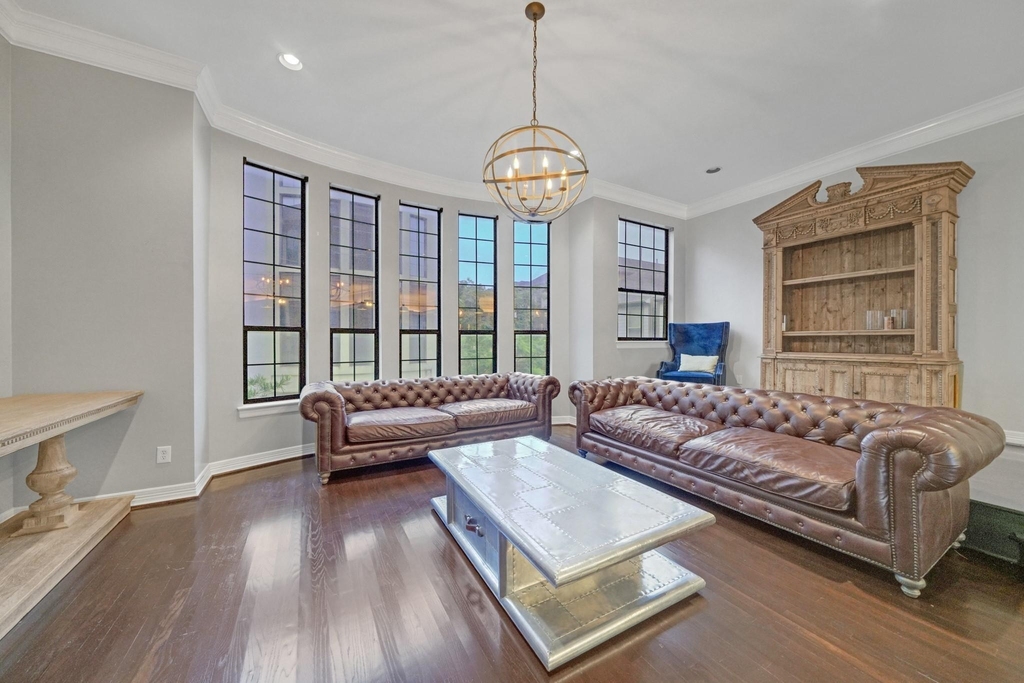 5323 Nolda Street - Photo 6
