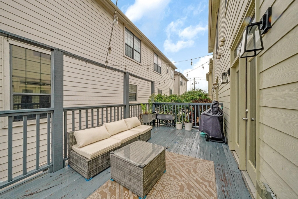 5323 Nolda Street - Photo 8