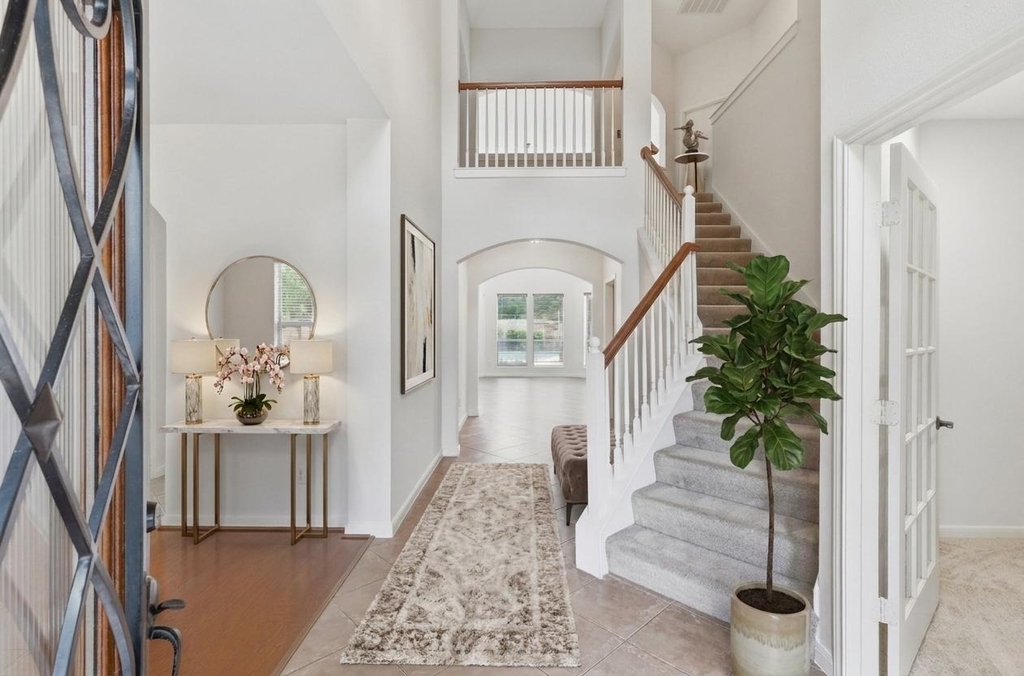 26227 Bright Dawn Court - Photo 3