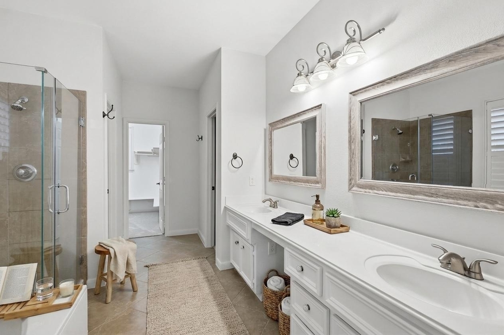 26227 Bright Dawn Court - Photo 13