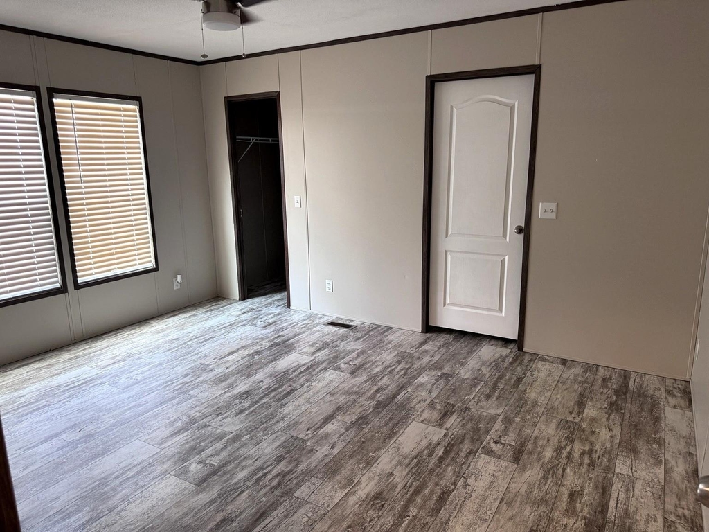 25 County Road 3893 W - Photo 9