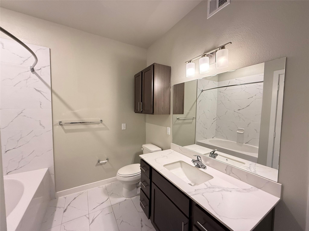 2102 Antoine Drive - Photo 7