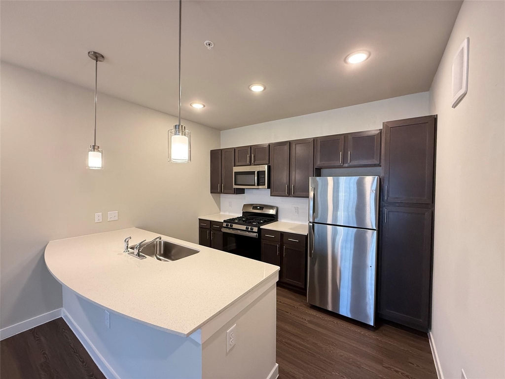 2102 Antoine Drive - Photo 0