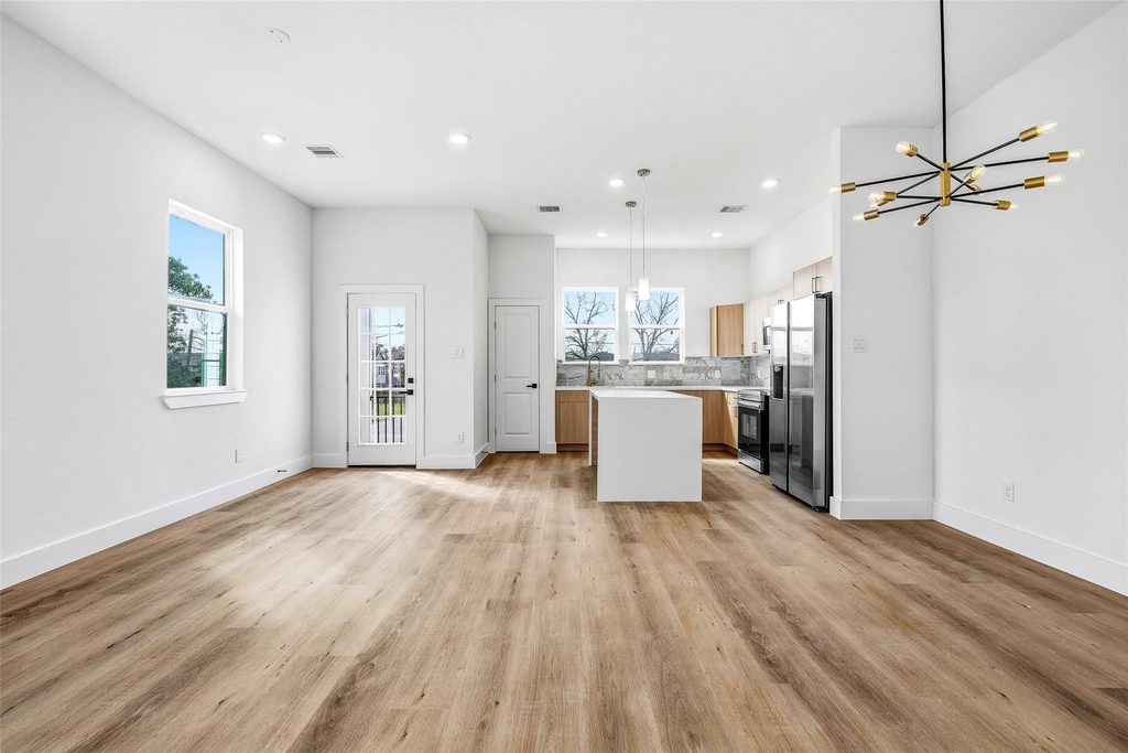 4209 Allston Street - Photo 7