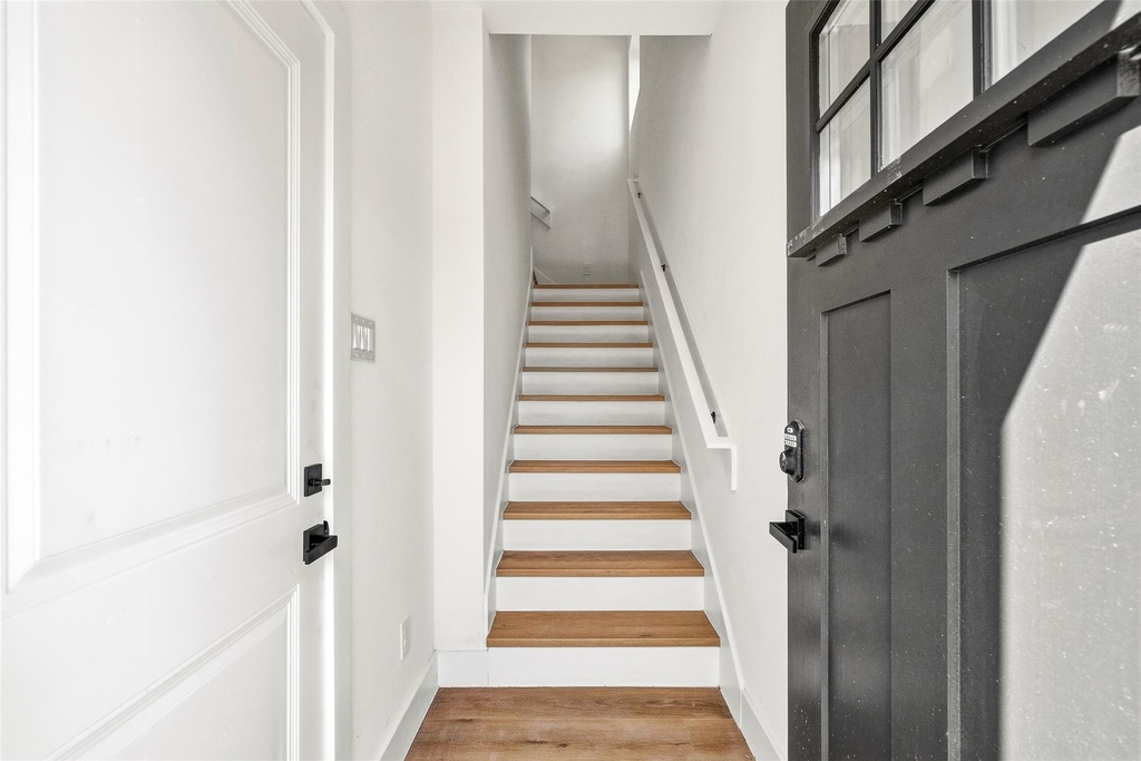 4209 Allston Street - Photo 6