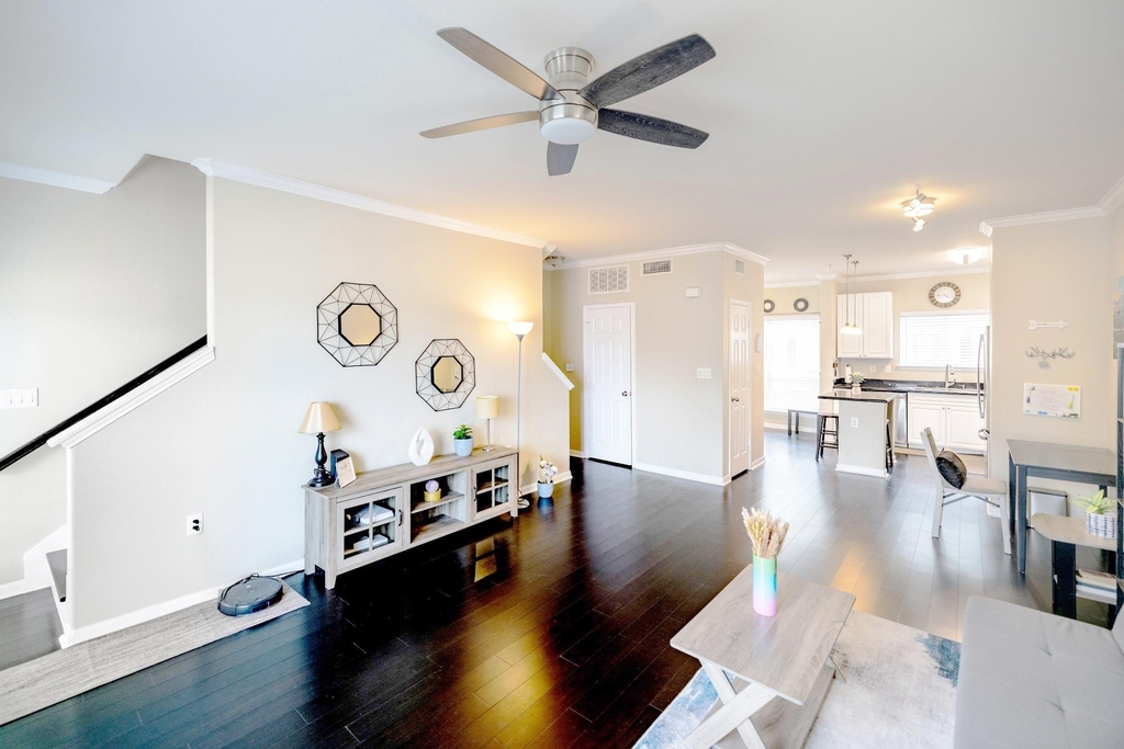 9200 Westheimer Road - Photo 4