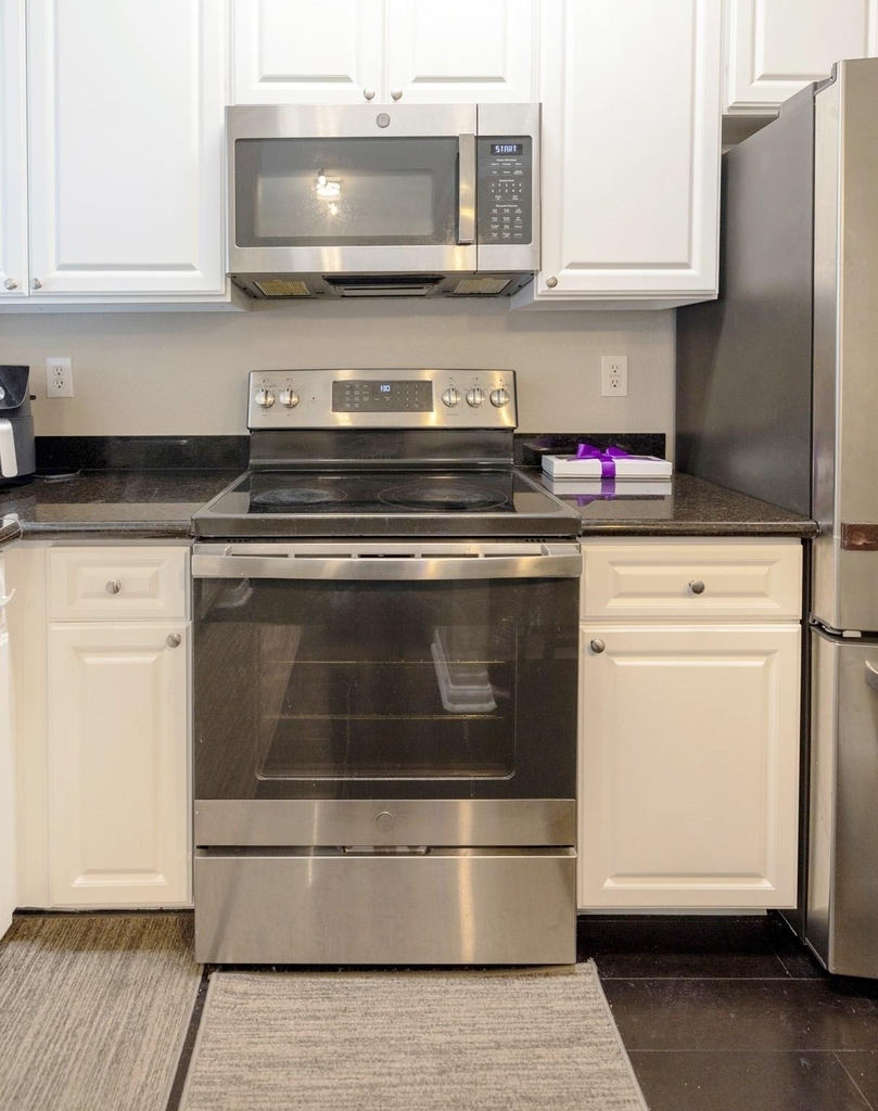 9200 Westheimer Road - Photo 9