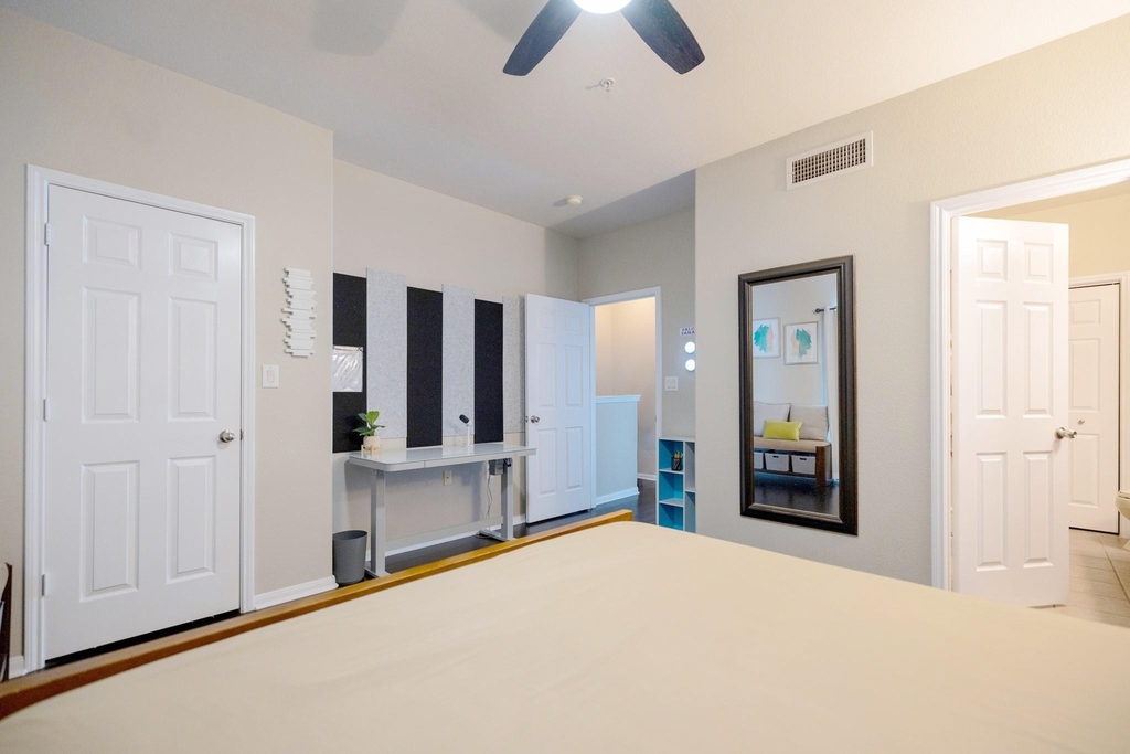 9200 Westheimer Road - Photo 19