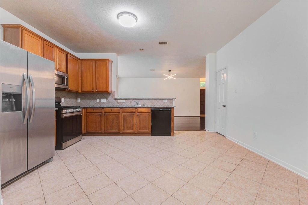 7434 Jacobs Well Drive - Photo 6