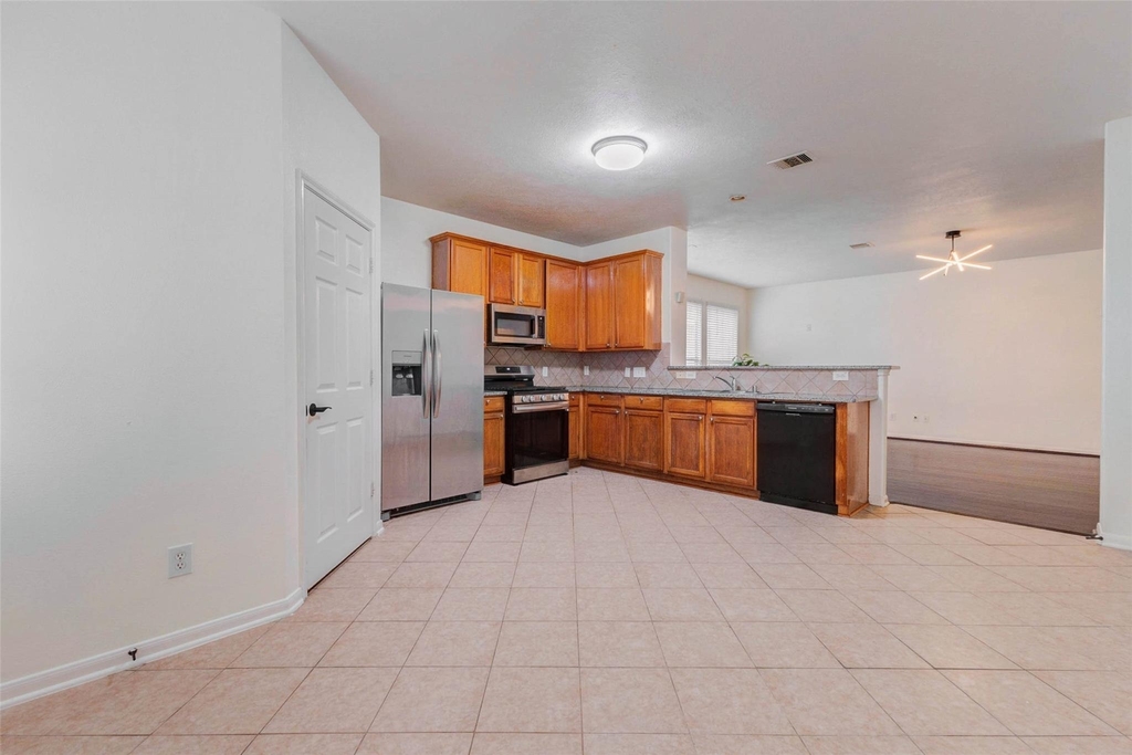 7434 Jacobs Well Drive - Photo 7