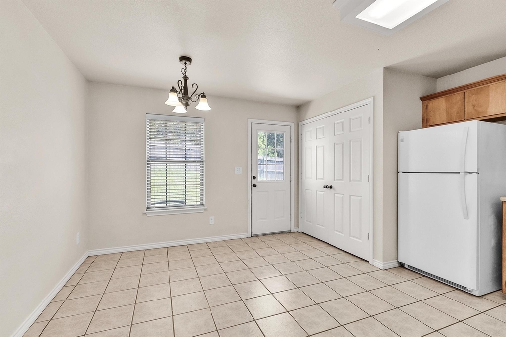 115 Bolero Way - Photo 7