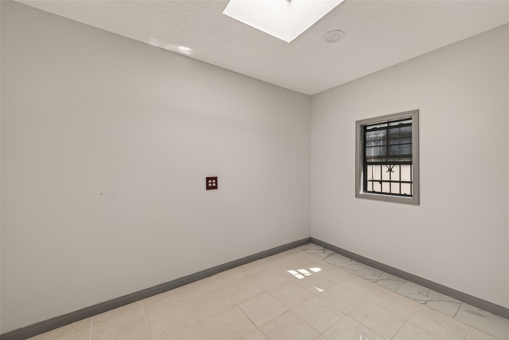 11331 Oakcenter Drive - Photo 14