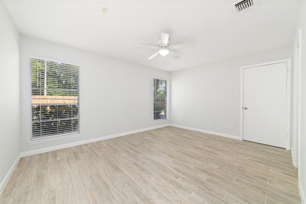 10522 Northview Drive - Photo 23