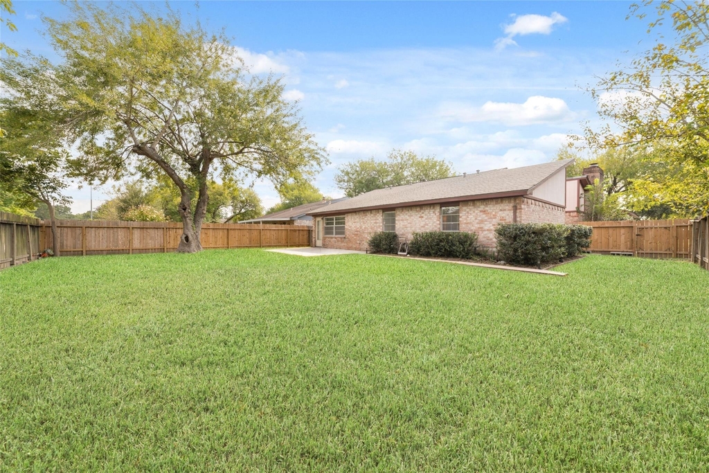 10522 Northview Drive - Photo 35
