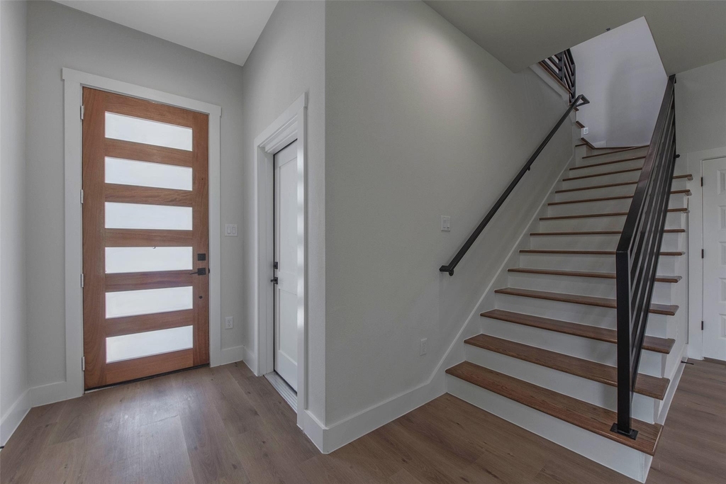 9311 Jutland Road - Photo 6