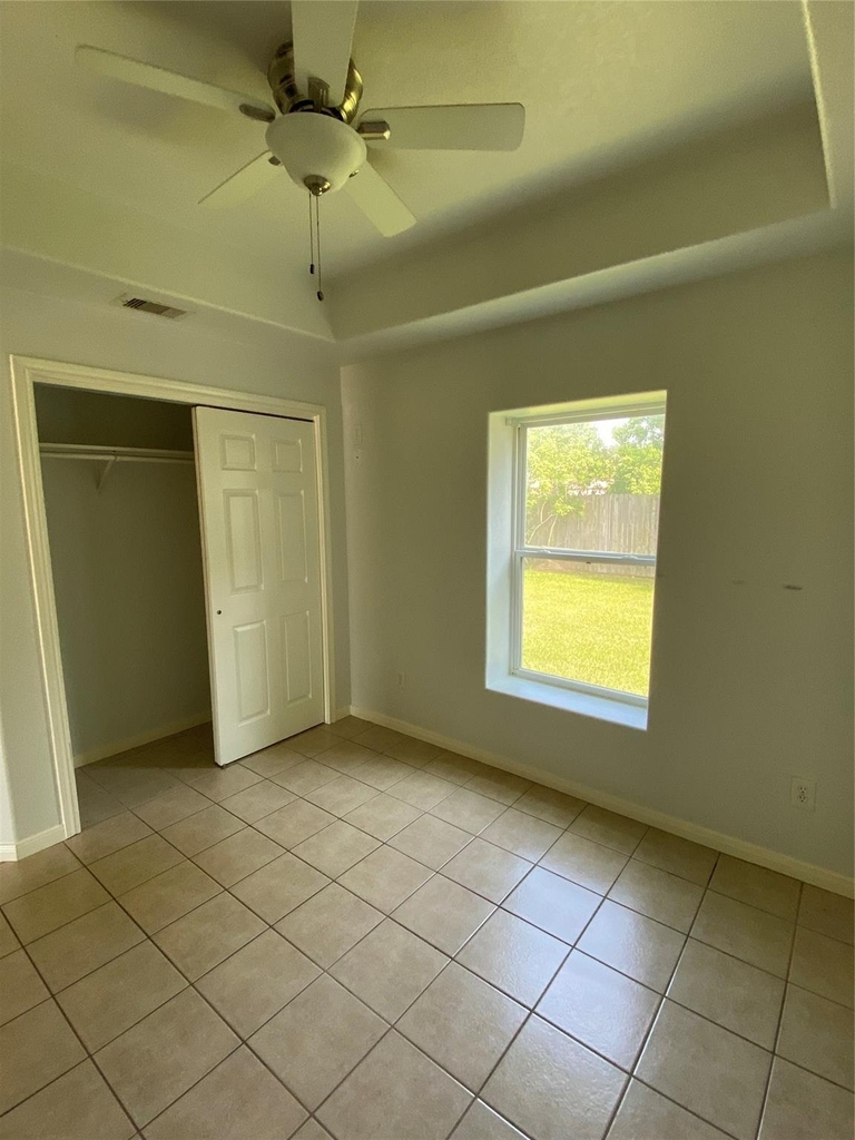 3815 Putnam Drive - Photo 13