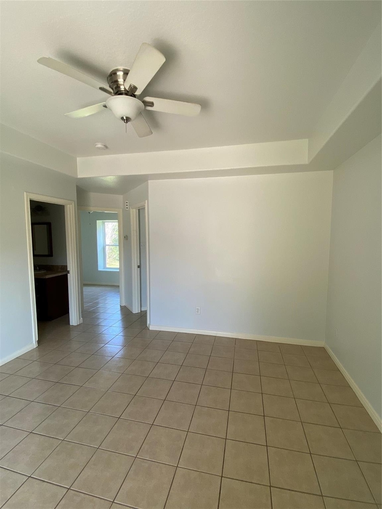 3815 Putnam Drive - Photo 8