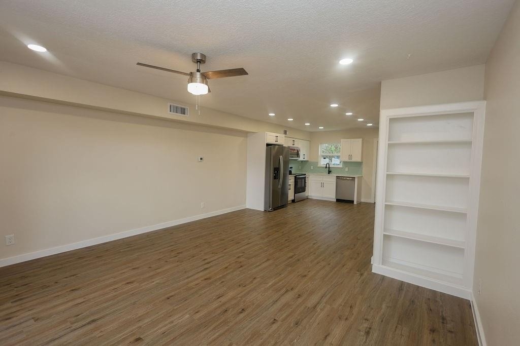708 Staitti Street - Photo 3
