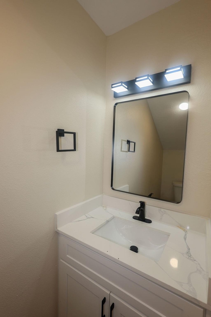 708 Staitti Street - Photo 6