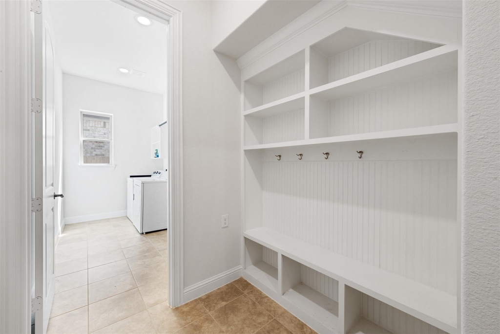 6007 Marsh Lake Court - Photo 20