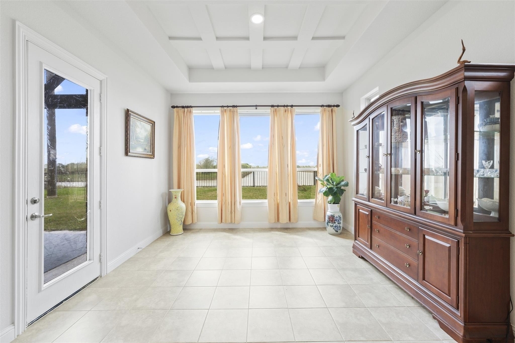 6007 Marsh Lake Court - Photo 12