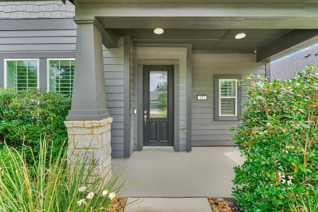 222 Thistle Drive - Photo 2
