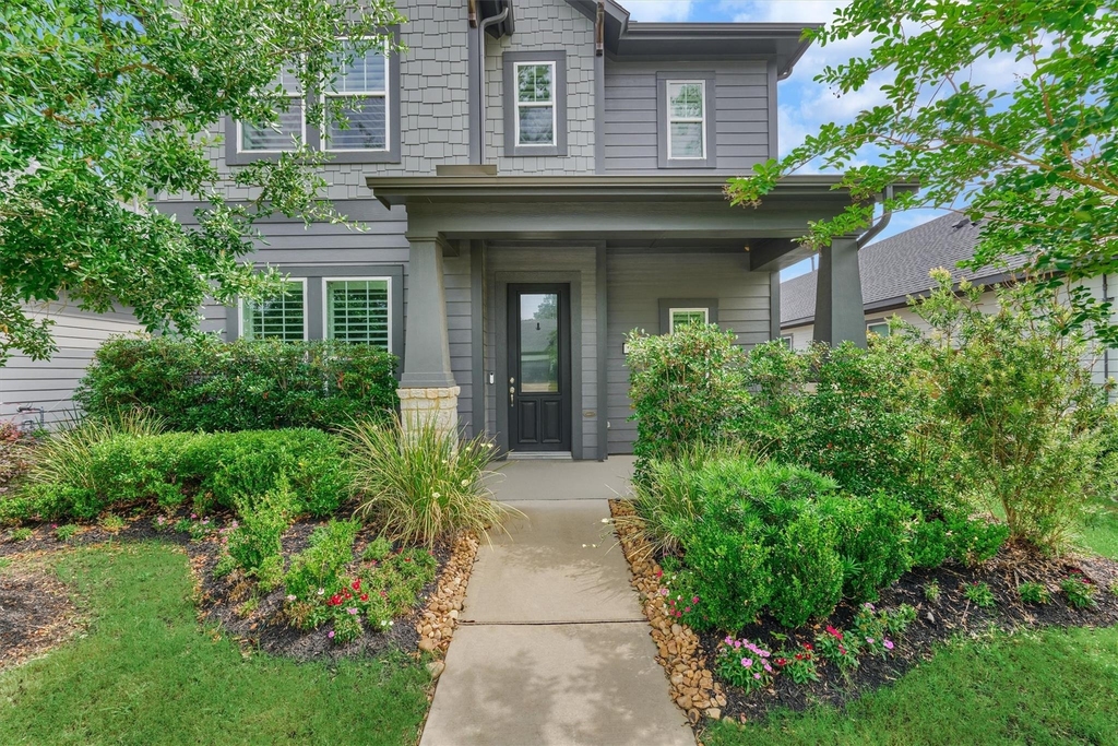 222 Thistle Drive - Photo 1