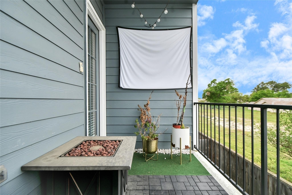 11012 Mikula Drive - Photo 15