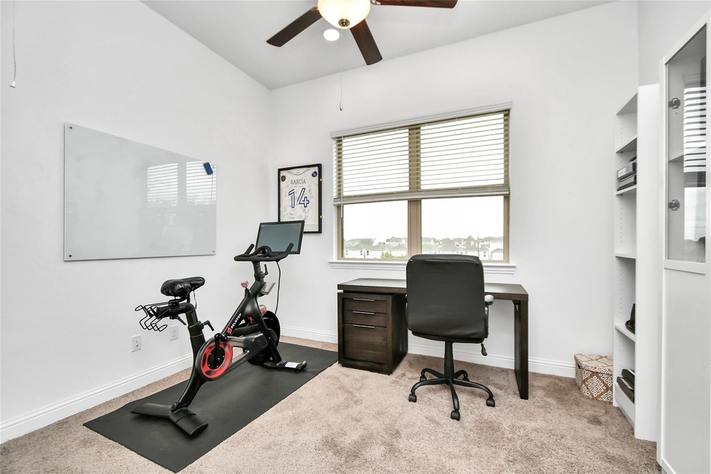 11012 Mikula Drive - Photo 18