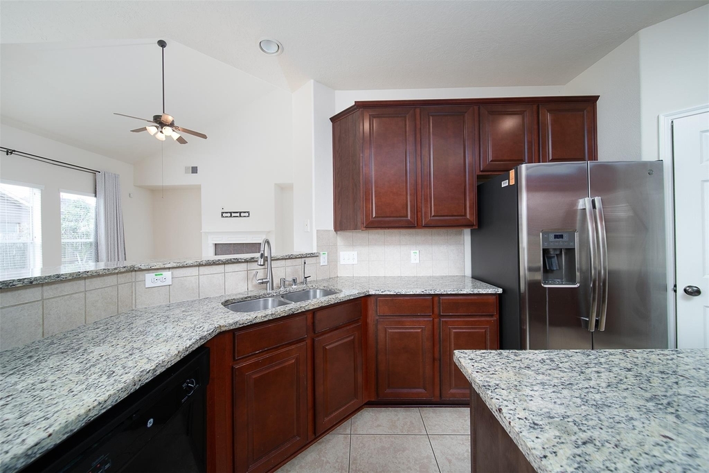 12802 Flat Creek Drive - Photo 9
