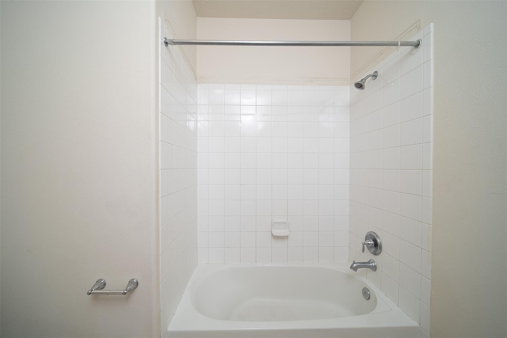 12802 Flat Creek Drive - Photo 33