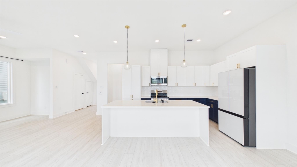 9609 Valeca Drive - Photo 7
