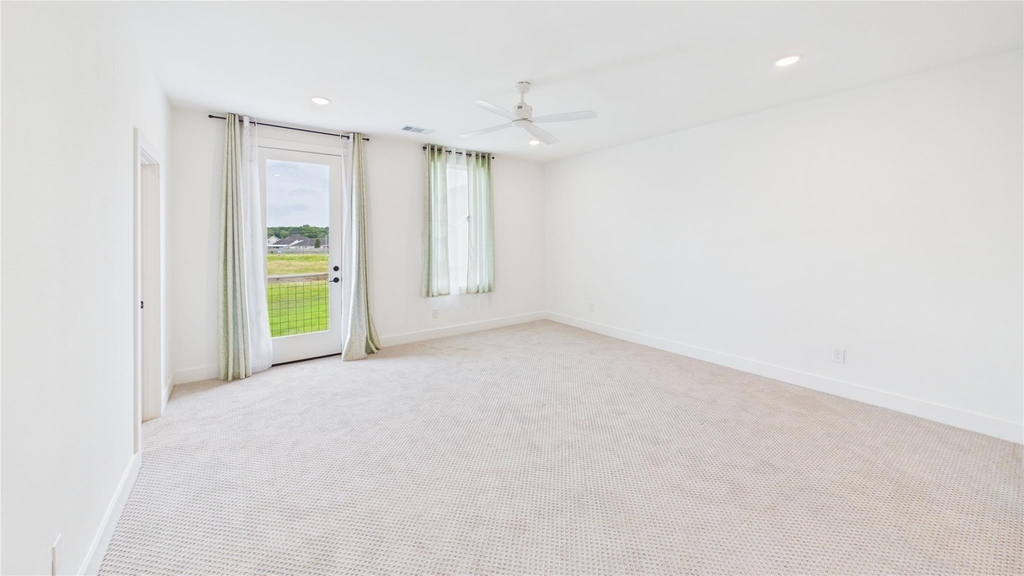 9609 Valeca Drive - Photo 16