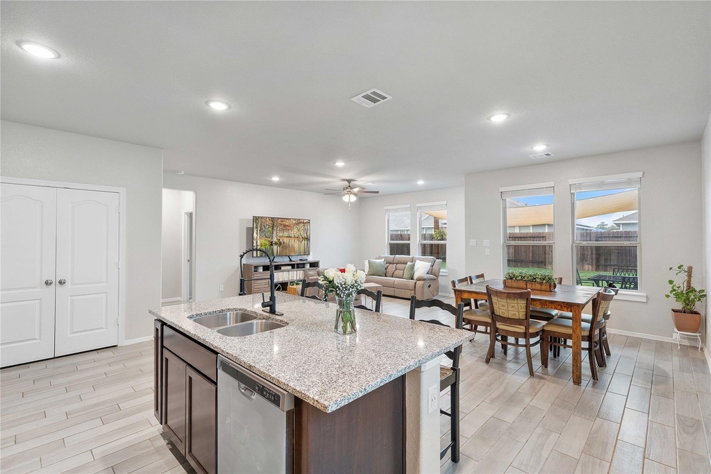 24714 Crimson Pine Drive - Photo 15