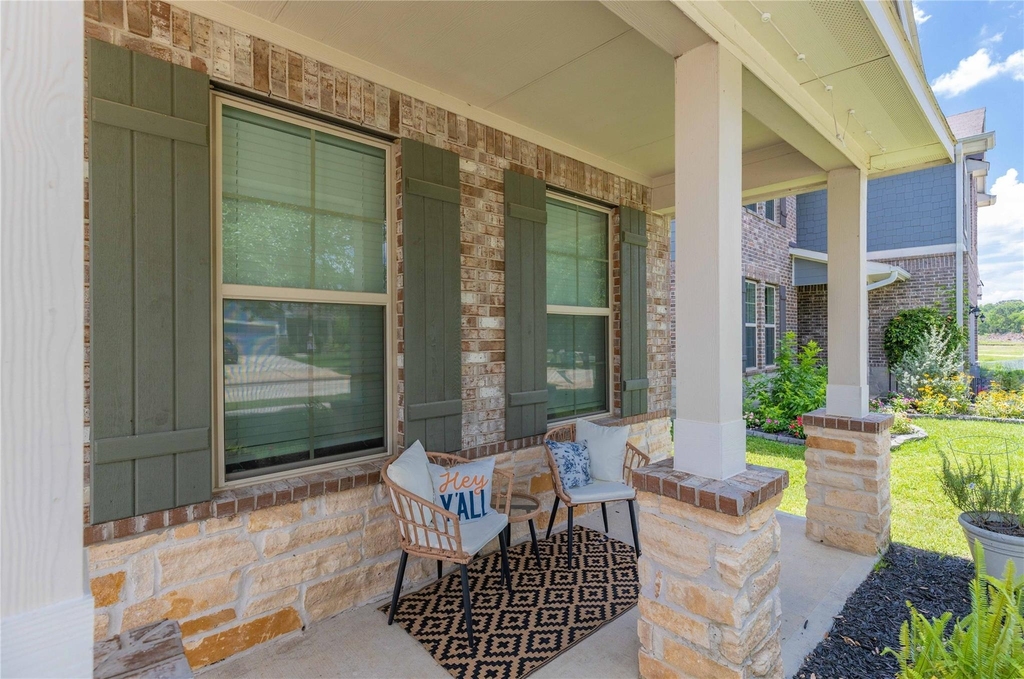 24714 Crimson Pine Drive - Photo 4