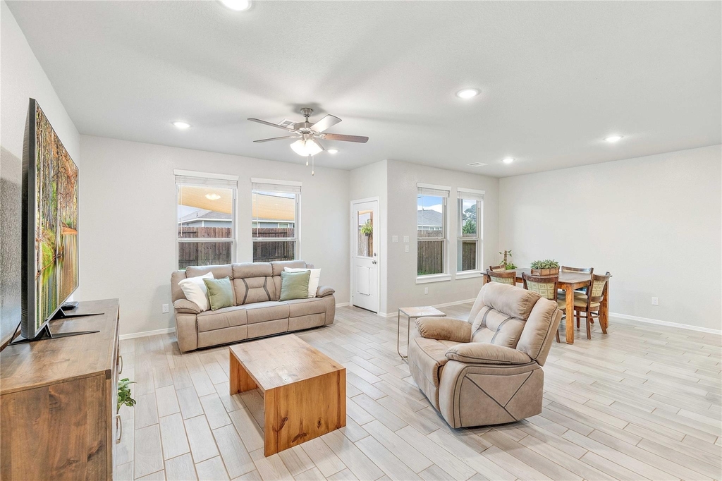 24714 Crimson Pine Drive - Photo 20