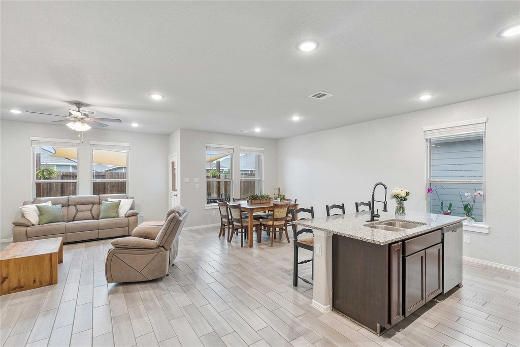 24714 Crimson Pine Drive - Photo 16