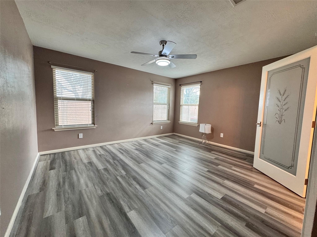 19115 Saddleville Mills Lane - Photo 11