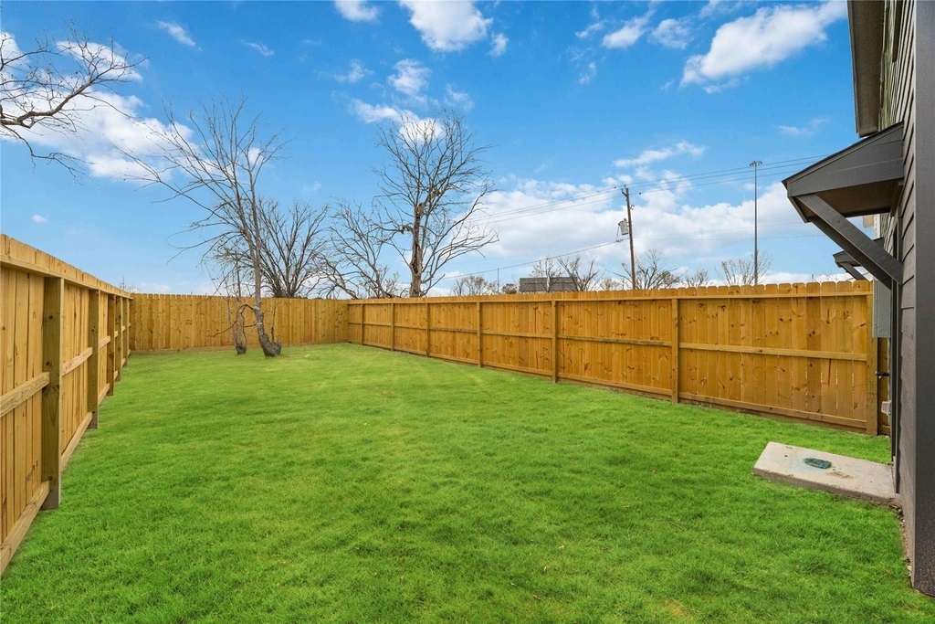 7706 Independence Street - Photo 20