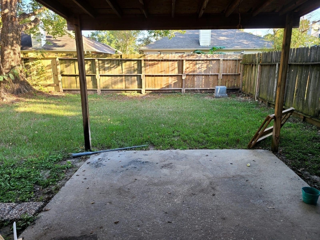 2410 Spring Dusk Lane - Photo 9