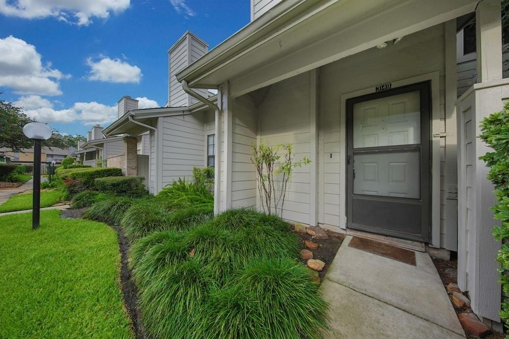 3149 Windchase Boulevard - Photo 2