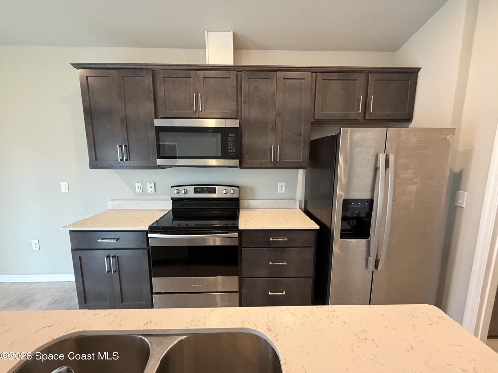 431 Brantley Street Se - Photo 6