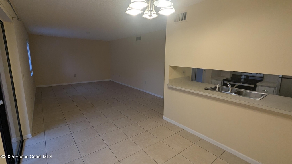 109 San Juan Circle - Photo 6
